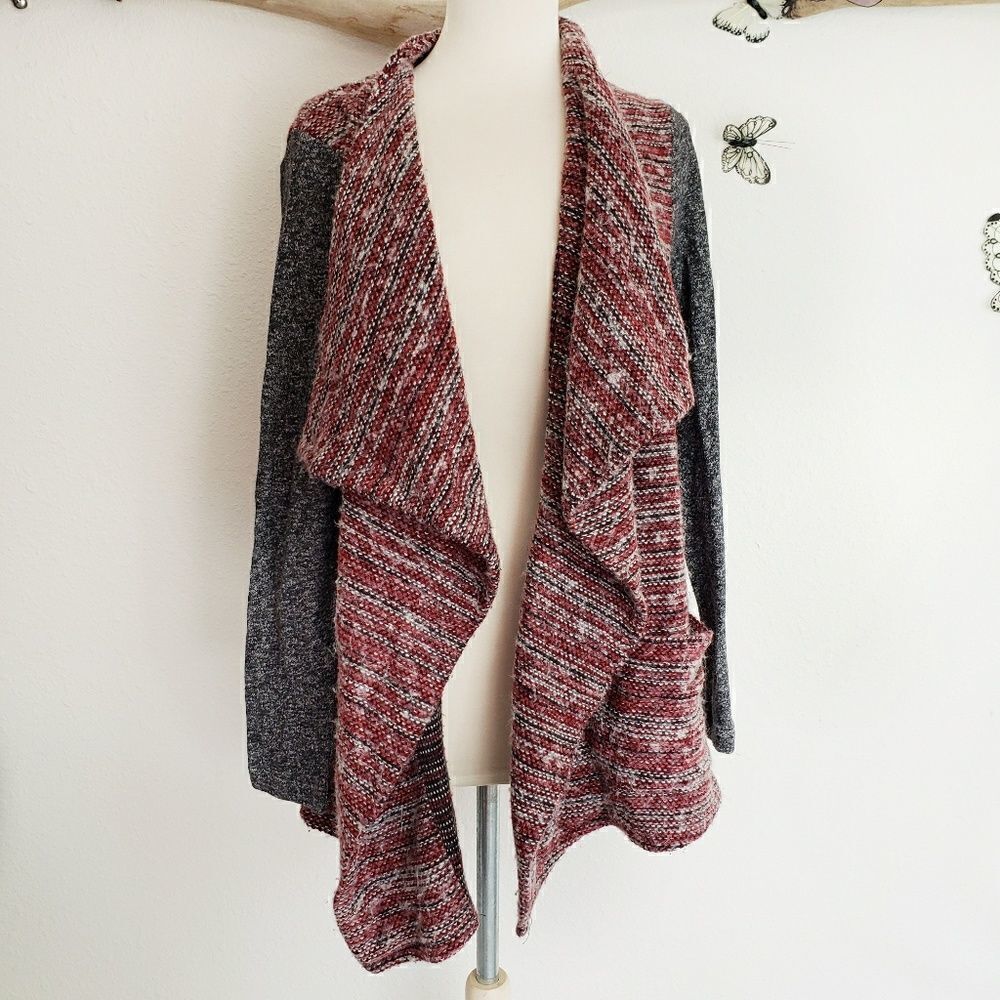 Lucky lotus sweater wrap with contrasting sleeve